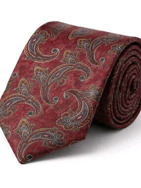 Neiman Marcus Italian Silk Tie Red Paisley Handmade Luxury Classic 3.5"